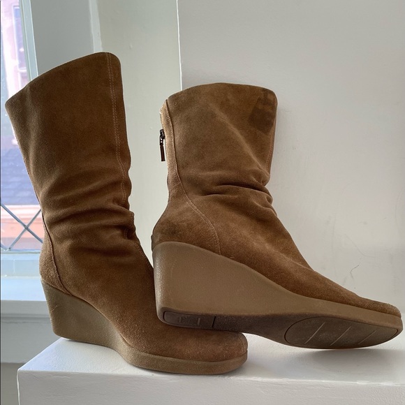 Suede wedge boots - Picture 3 of 3
